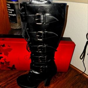 Hot Pleaser Knee High Boots Size 10
